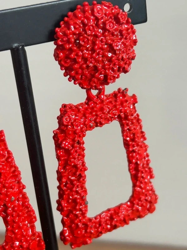 Brincos pendentes metálicos multidões de pequenas flores – photo 4